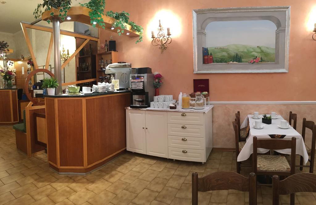 Hotel Olimpia Florence Buitenkant foto