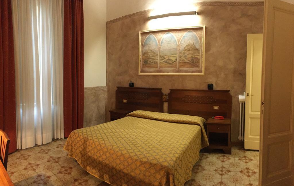 Hotel Olimpia Florence Buitenkant foto
